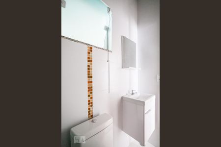 Apartamento à venda com 48m², 2 quartos e 1 vaga Apartamento à venda com 48m², 2 quartos e 1 vagaBanheiro