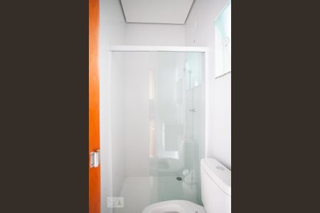 Apartamento à venda com 48m², 2 quartos e 1 vaga Apartamento à venda com 48m², 2 quartos e 1 vagaBanheiro