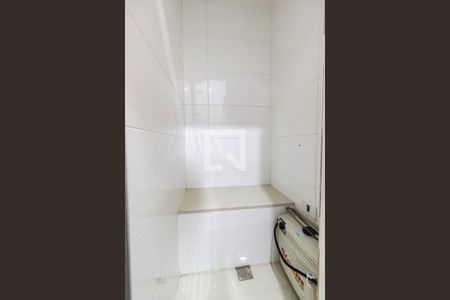 Casa à venda com 293m², 5 quartos e 1 vaga Casa à venda com 293m², 5 quartos e 1 vagaSauna