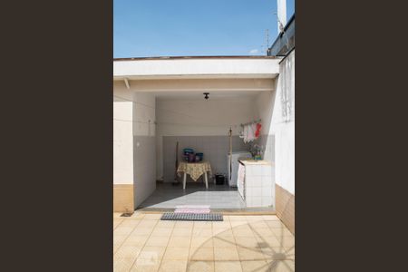 Casa à venda com 140m², 3 quartos e 3 vagas Casa à venda com 140m², 3 quartos e 3 vagasquintal