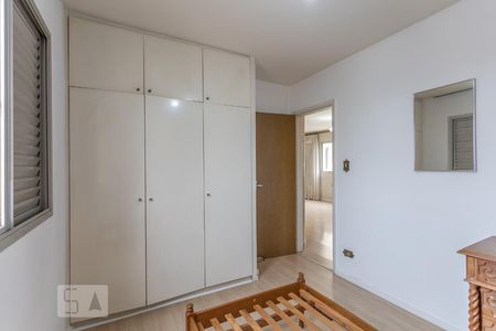 Quarto 1 de apartamento para alugar com 2 quartos, 77m² em Vila Romana, São Paulo