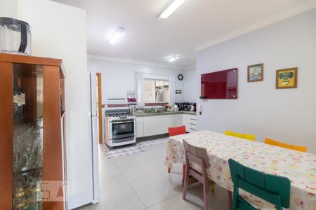 Casa para alugar com 400m², 5 quartos e 5 vagas Casa para alugar com 400m², 5 quartos e 5 vagasCozinha