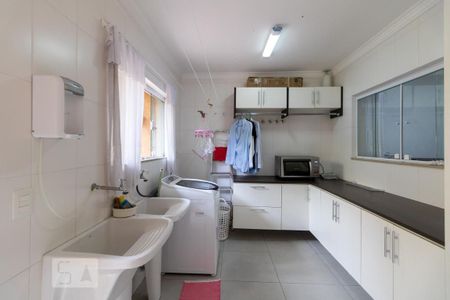 Casa para alugar com 400m², 5 quartos e 5 vagas Casa para alugar com 400m², 5 quartos e 5 vagasÁrea de Serviço