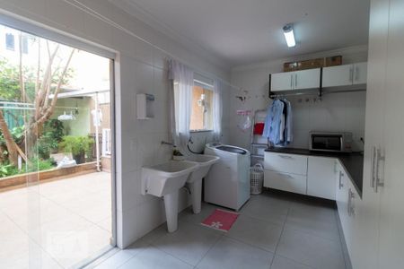 Casa para alugar com 400m², 5 quartos e 5 vagas Casa para alugar com 400m², 5 quartos e 5 vagasÁrea de Serviço