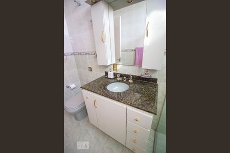 Casa à venda com 360m², 4 quartos e 5 vagasBanheiro Social