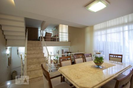 Casa à venda com 360m², 4 quartos e 5 vagasSala de Jantar