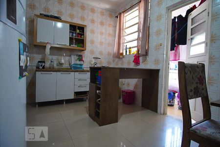 Apartamento à venda com 129m², 3 quartos e sem vagaCozinha