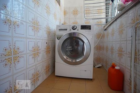 Apartamento à venda com 129m², 3 quartos e sem vagaArea de serviço 