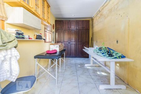 Casa à venda com 319m², 4 quartos e 4 vagas Casa à venda com 319m², 4 quartos e 4 vagasarea de serviço