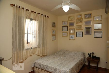 Casa para alugar com 200m², 4 quartos e 3 vagasQuarto 3 