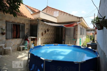 Casa para alugar com 200m², 4 quartos e 3 vagasQuintal