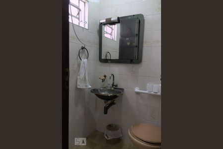 Apartamento à venda com 190m², 3 quartos e sem vagaBanheiro 2