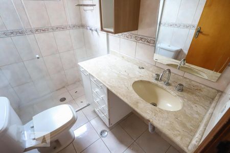 Casa à venda com 148m², 3 quartos e 2 vagasBanheiro Social 1