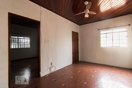 Sala de casa para alugar com 2 quartos, 400m² em Vila Netinho, Sorocaba