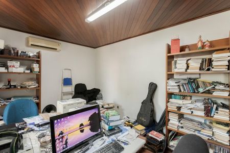 Casa à venda com 260m², 5 quartos e 3 vagasQuarto 2