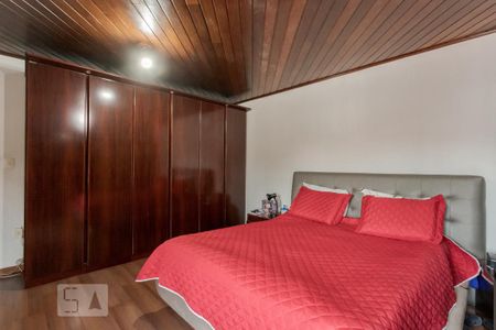 Casa à venda com 260m², 5 quartos e 3 vagasSuíte 1