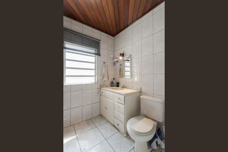 Casa à venda com 260m², 5 quartos e 3 vagasBanheiro da Suíte 1