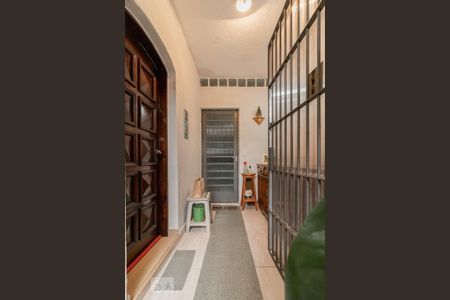 Casa à venda com 250m², 3 quartos e 3 vagas Casa à venda com 250m², 3 quartos e 3 vagasHall de Entrada
