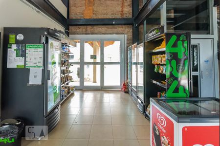 Apartamento à venda com 66m², 2 quartos e 1 vaga Apartamento à venda com 66m², 2 quartos e 1 vagaMercado Interno