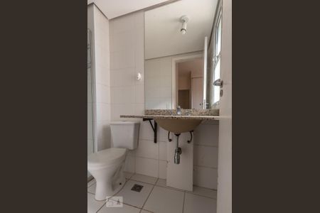 Apartamento à venda com 66m², 2 quartos e 1 vaga Apartamento à venda com 66m², 2 quartos e 1 vagaBanheiro da Suíte