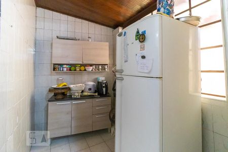 Casa para alugar com 214m², 4 quartos e 2 vagas Casa para alugar com 214m², 4 quartos e 2 vagasCozinha