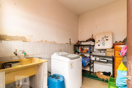 Casa para alugar com 214m², 4 quartos e 2 vagas Casa para alugar com 214m², 4 quartos e 2 vagasÁrea de serviço