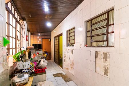 Casa para alugar com 214m², 4 quartos e 2 vagas Casa para alugar com 214m², 4 quartos e 2 vagasCozinha