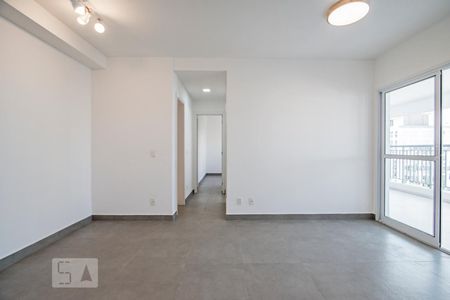 Sala e Cozinha de apartamento para alugar com 2 quartos, 75m² em Santo Amaro, São Paulo