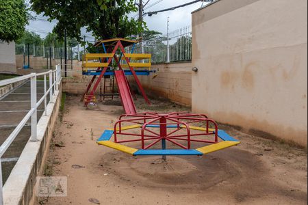 Apartamento à venda com 72m², 3 quartos e 1 vaga Apartamento à venda com 72m², 3 quartos e 1 vagaÁrea Comum - Playground