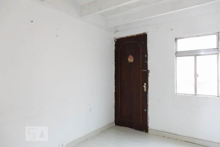 Sala de apartamento para alugar com 2 quartos, 40m² em Conjunto Residencial José Bonifácio, São Paulo