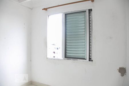 Quarto 1  de apartamento para alugar com 2 quartos, 40m² em Conjunto Residencial José Bonifácio, São Paulo