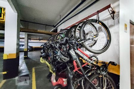 Apartamento para alugar com 80m², 2 quartos e 1 vaga Apartamento para alugar com 80m², 2 quartos e 1 vagaBicicletário