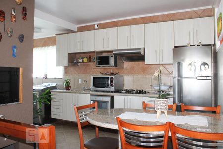 Apartamento à venda com 214m², 3 quartos e 2 vagasCozinha