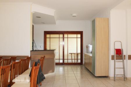 Apartamento à venda com 214m², 3 quartos e 2 vagasÁrea comum - Salão de festas