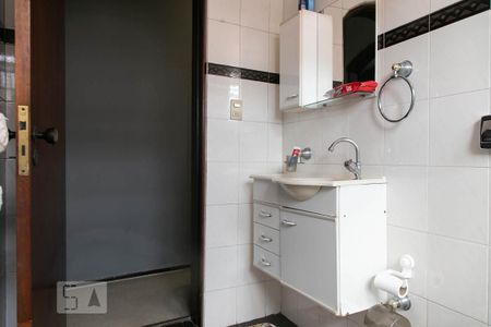 Casa à venda com 165m², 3 quartos e 4 vagas Casa à venda com 165m², 3 quartos e 4 vagasBanheiro