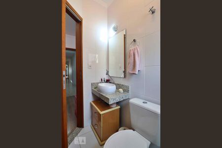 Casa à venda com 120m², 3 quartos e 2 vagasBanheiro da Suíte 1