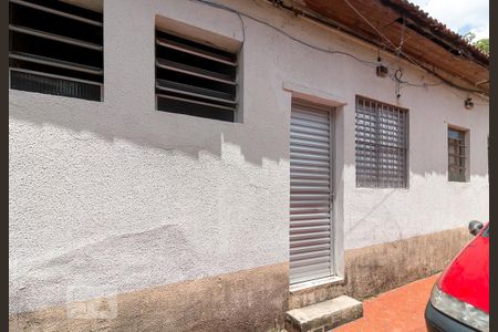Casa à venda com 226m², 12 quartos e 4 vagasCasa 3 - entrada