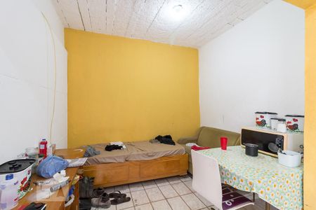 Casa à venda com 226m², 12 quartos e 4 vagasCasa 6 - sala e cozinha