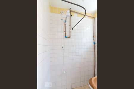 Casa à venda com 226m², 12 quartos e 4 vagasCasa 2 - banheiro