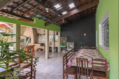 Casa à venda com 350m², 4 quartos e 3 vagasEspaço Gourmet