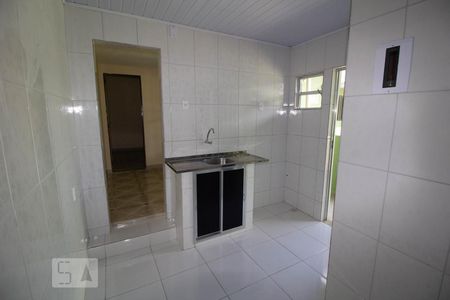 Cozinha de casa para alugar com 1 quarto, 40m² em Vila Leopoldina, Duque de Caxias