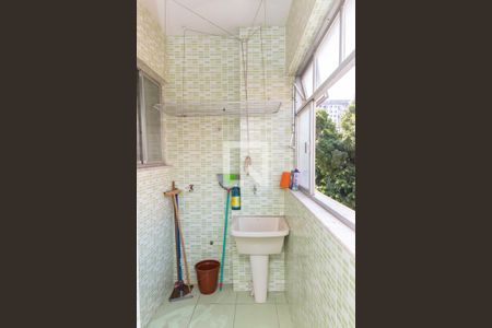 Apartamento à venda com 150m², 2 quartos e 1 vagaÁrea de Serviço