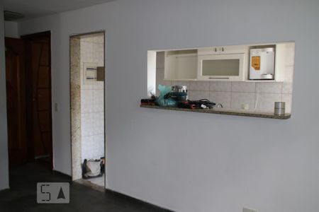 Sala de apartamento para alugar com 2 quartos, 50m² em Taquara, Rio de Janeiro