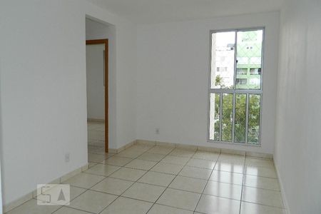 Sala de apartamento à venda com 2 quartos, 49m² em Castelo, Belo Horizonte
