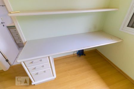 Casa de condomínio à venda com 498m², 6 quartos e 4 vagasQuarto da suíte 2