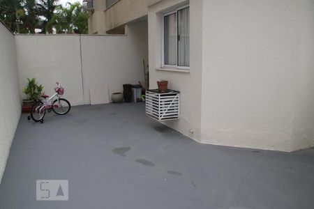 Apartamento à venda com 78m², 2 quartos e 1 vagaQuintal