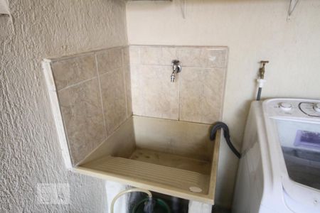 Casa à venda com 157m², 3 quartos e 5 vagasÁrea de Serviço Casa 1