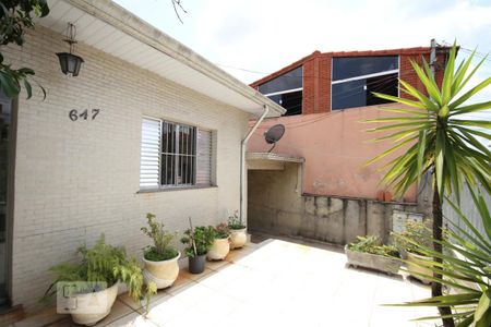 Casa à venda com 157m², 3 quartos e 5 vagasQuintal frente