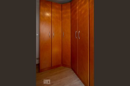 Casa à venda com 159m², 3 quartos e 2 vagas Casa à venda com 159m², 3 quartos e 2 vagasQuarto 2