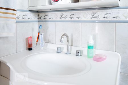 Casa à venda com 159m², 3 quartos e 2 vagas Casa à venda com 159m², 3 quartos e 2 vagasBanheiro Quarto 3 - Suíte